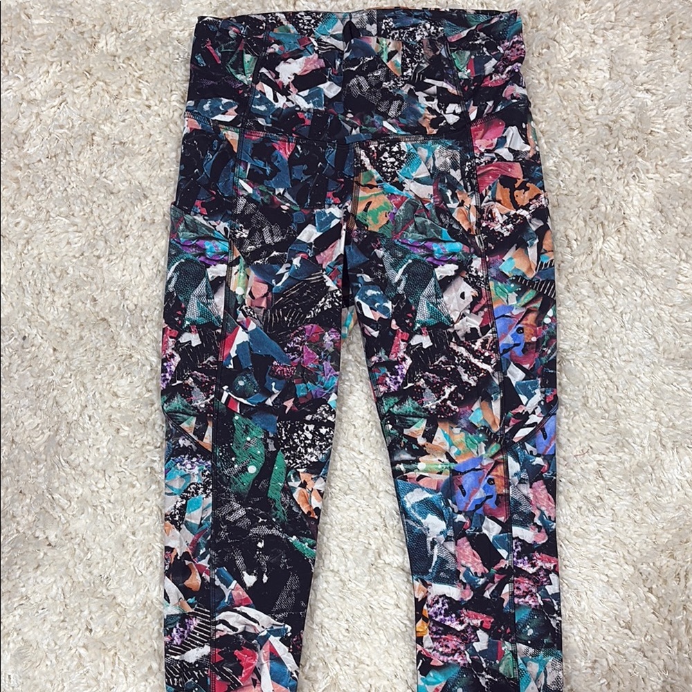 Lululemon Fast & Free Crops.